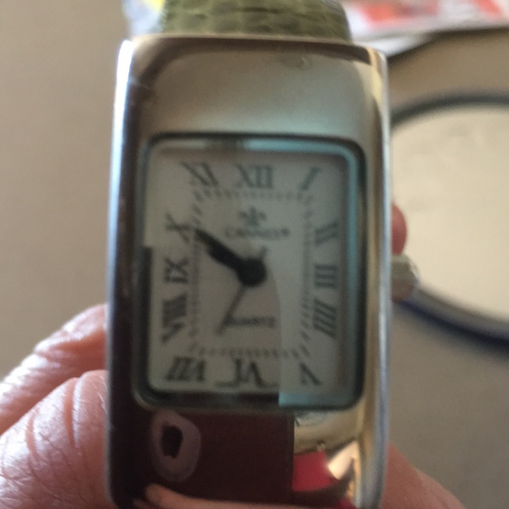 Ladies watch - Picture 3 of 3